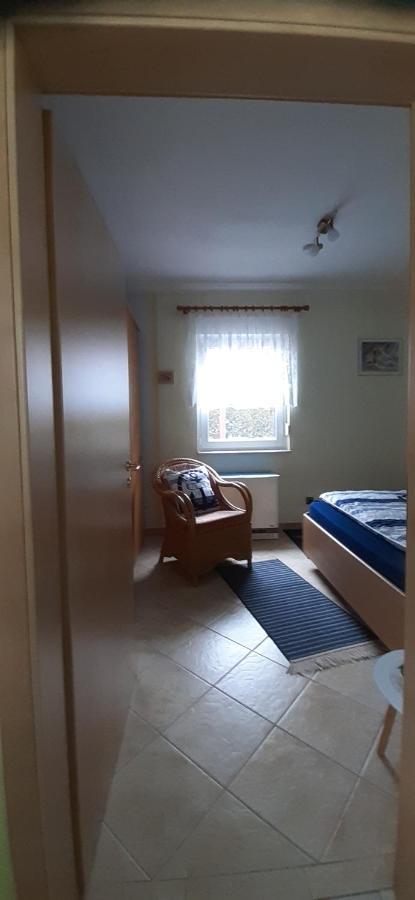 Bungalow Idylle Am See Neuruppin Ngoại thất bức ảnh