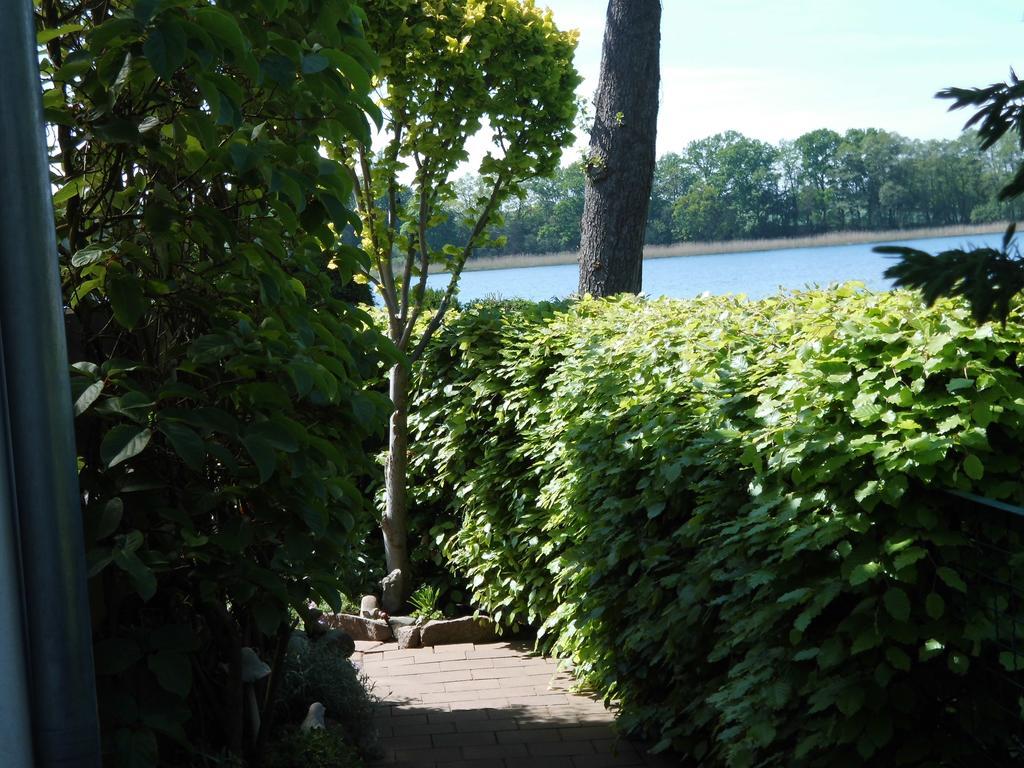Bungalow Idylle Am See Neuruppin Ngoại thất bức ảnh