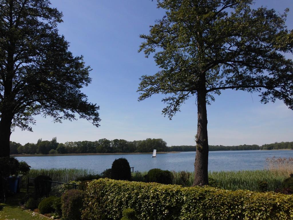 Bungalow Idylle Am See Neuruppin Ngoại thất bức ảnh