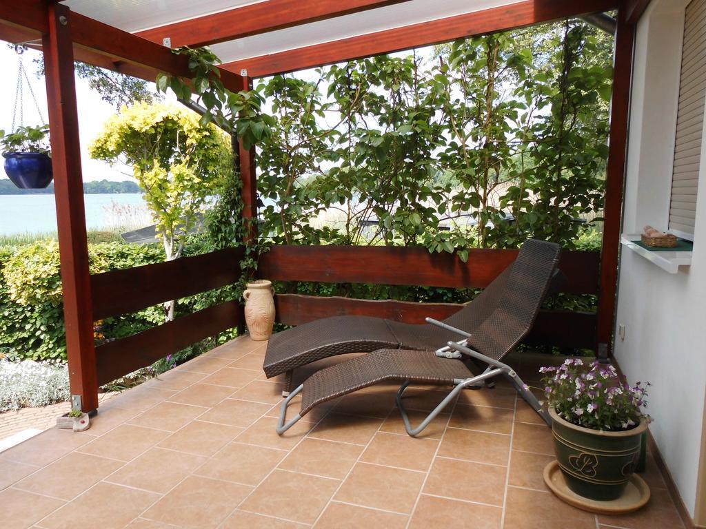 Bungalow Idylle Am See Neuruppin Ngoại thất bức ảnh