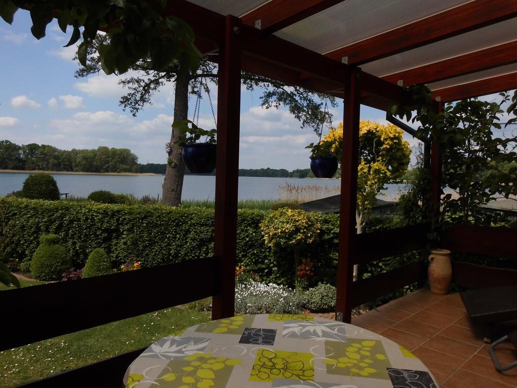 Bungalow Idylle Am See Neuruppin Ngoại thất bức ảnh