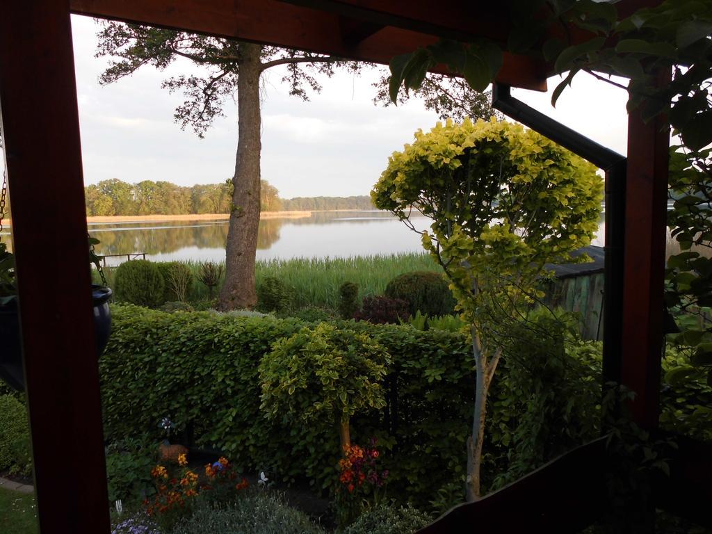 Bungalow Idylle Am See Neuruppin Ngoại thất bức ảnh